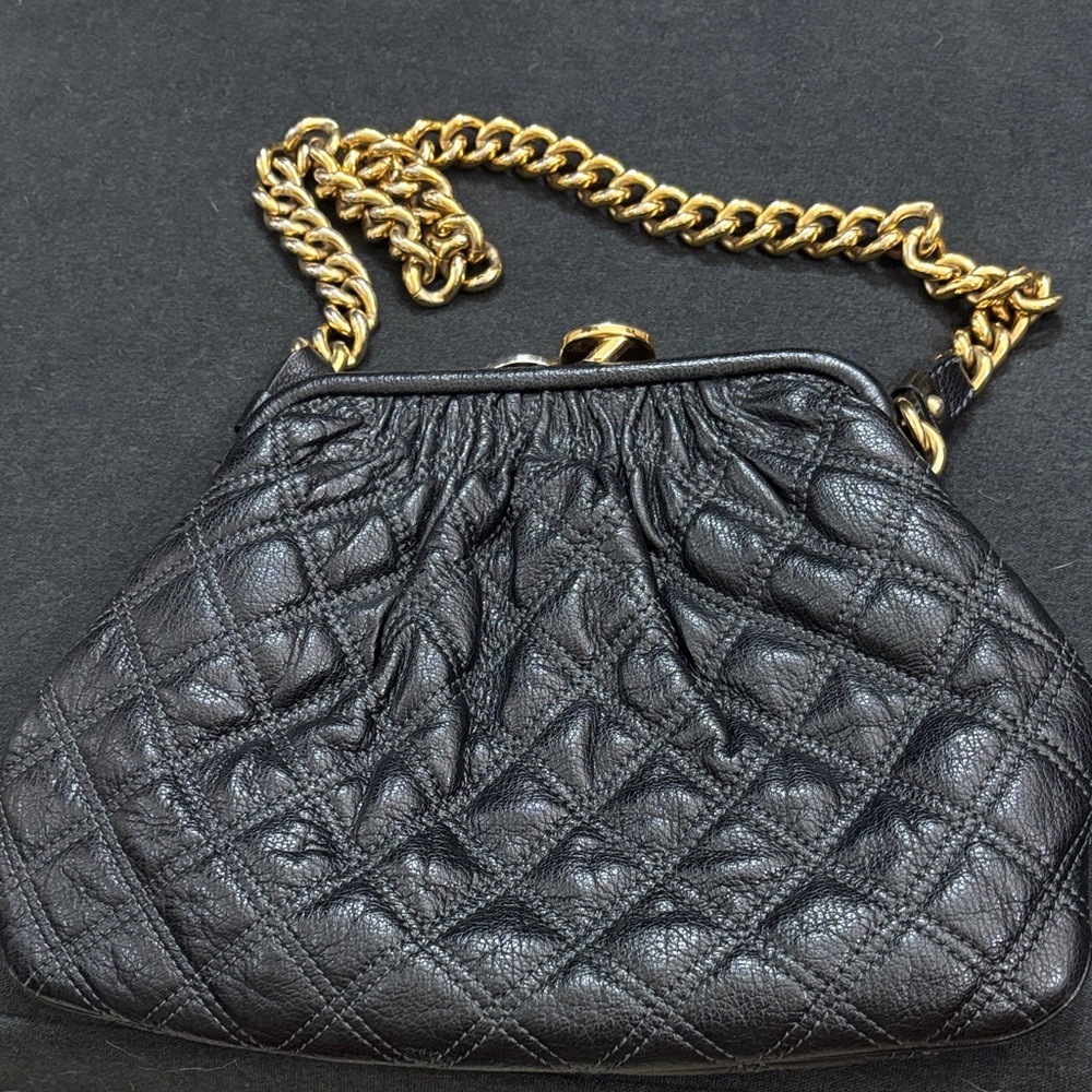 Marc Jacobs Black Quilted Bag with Gold Chain - Picture 2 of 8